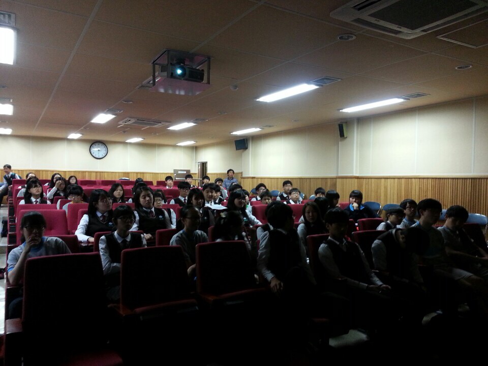구영중 청소년리더연수 장면