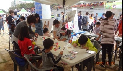 연날리기 체험장면