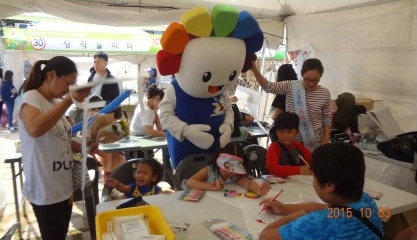 연날리기 체험장면
