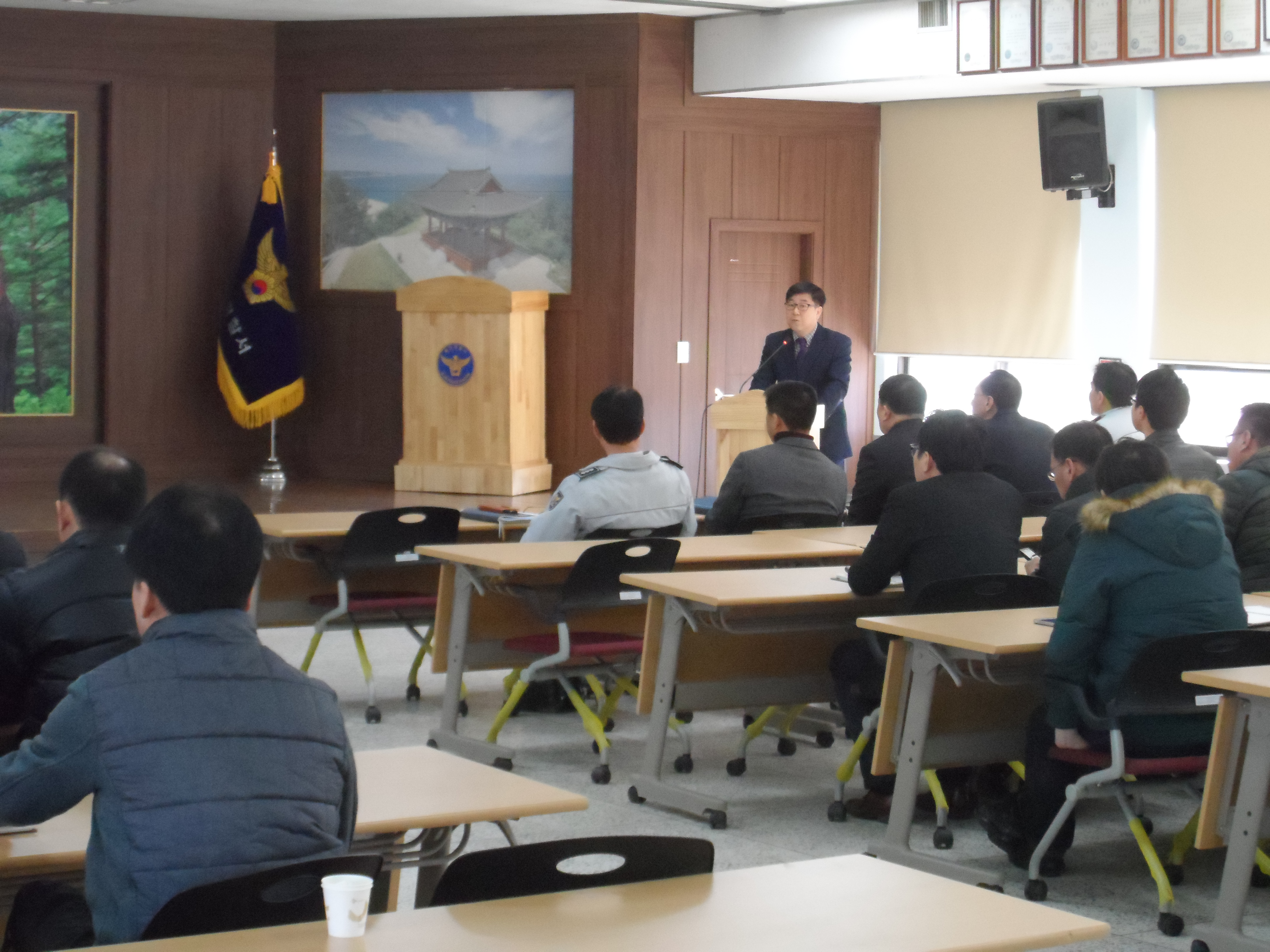 사무과장의 공직선거법 안내 사진2